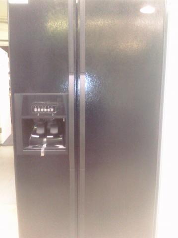 (9) Whirlpool ED5VHEXVB 25 CuFt Side-By-Side Refrigerator, Black