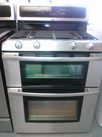 (9) Whirlpool Gold GGG388LXS 30″ Free-Standing Gas Double Oven, Stainless Steel