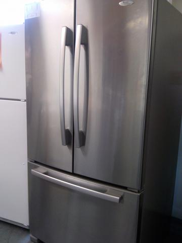 (9) Whirlpool Gold GX5FHDXVY 24.8 CuFt French Door Refrigerator with Factory-Installed Ice Maker, Monochromatic Stainless Steel