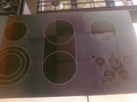 9 Kitchen Aid Kecc568rpb 36 Smooth Top Electric Cooktop Black