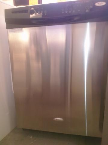 (9) Whirlpool DU1055XTVS 24″ Built-In Dishwasher, Stainless Steel