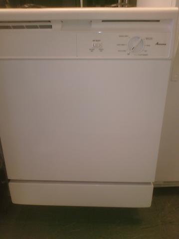 (9) Amana ADB1000AWW 24″ Built-In Dishwasher, White