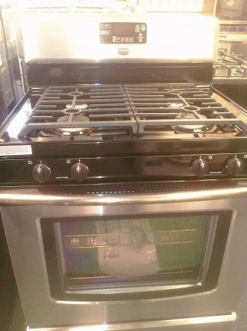 (9) Maytag MGR7775WS 30″ Free-Standing Self-Clean Convection Gas Range, Stainless Steel