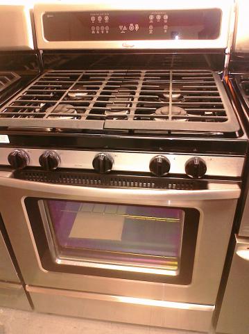 9 Whirlpool Gold Gfg464lvs 30 Free Standing Convection Gas Range