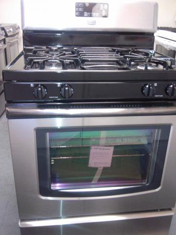 (9) Maytag MGR7662WS 30″ Free-Standing Self-Clean Gas Range, Stainless Steel